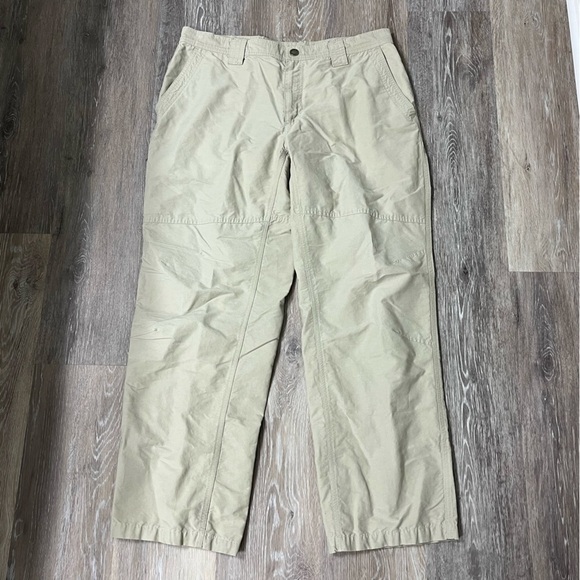 Columbia khaki color cotton nylon blend hiking outdoors pants, size 36 x 30. - Picture 1 of 9